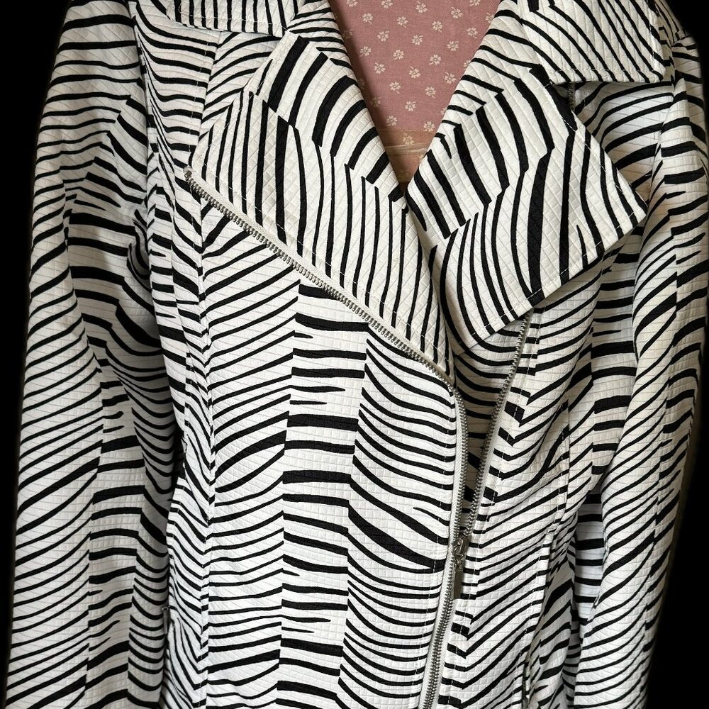 Erin London woman's jacket, size M